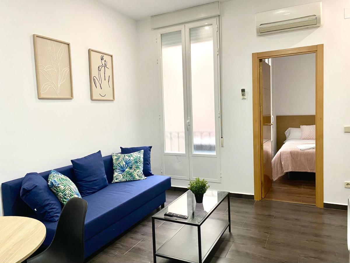 Apartamentos Fuencarral II Madrid Exterior photo