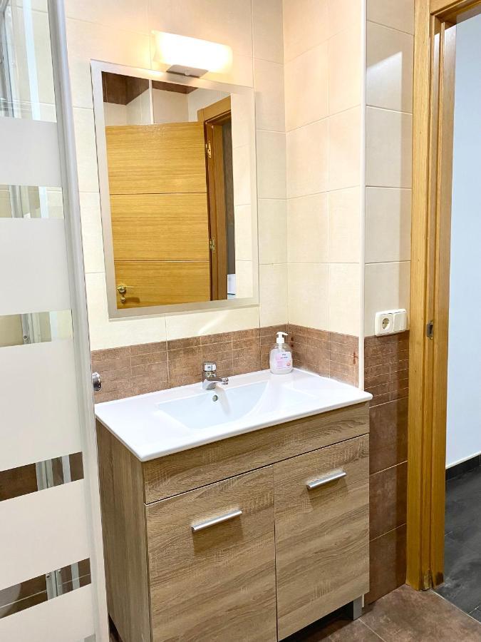 Apartamentos Fuencarral II Madrid Exterior photo