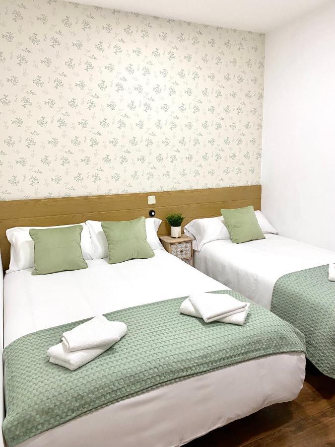 Apartamentos Fuencarral II Madrid Exterior photo